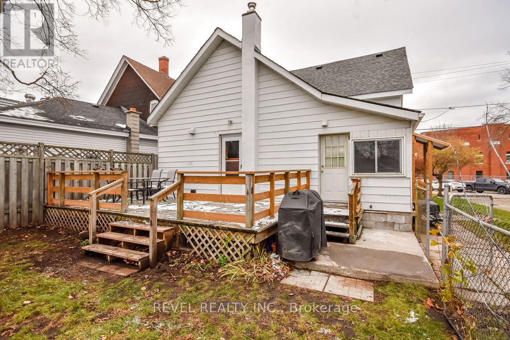 44 Parkside Drive, Barrie, Ontario  L4N 1W9 - Photo 21 - S12559602