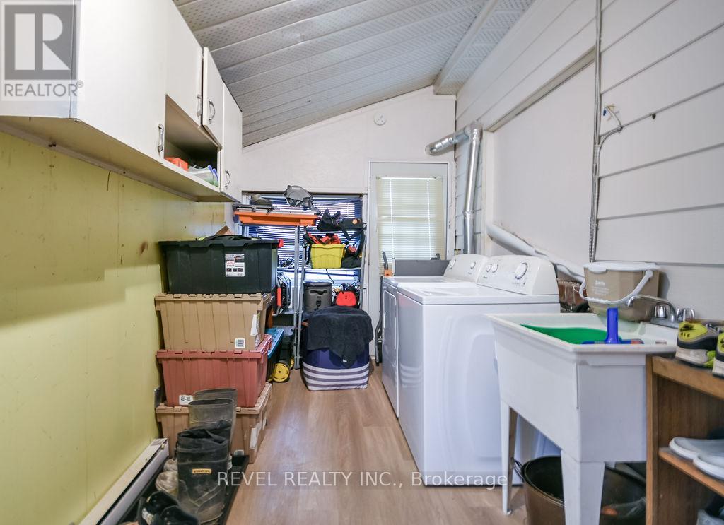 44 Parkside Drive, Barrie, Ontario  L4N 1W9 - Photo 23 - S12559602