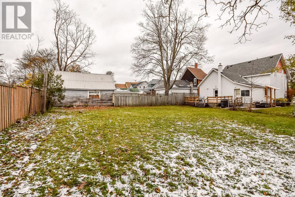 44 Parkside Drive, Barrie, Ontario  L4N 1W9 - Photo 36 - S12559602