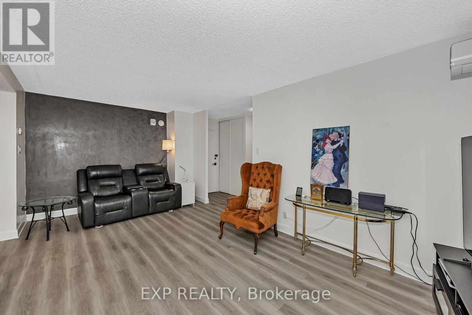 303 - 2625 Regina Street, Ottawa, Ontario  K2B 5W8 - Photo 9 - X12559636