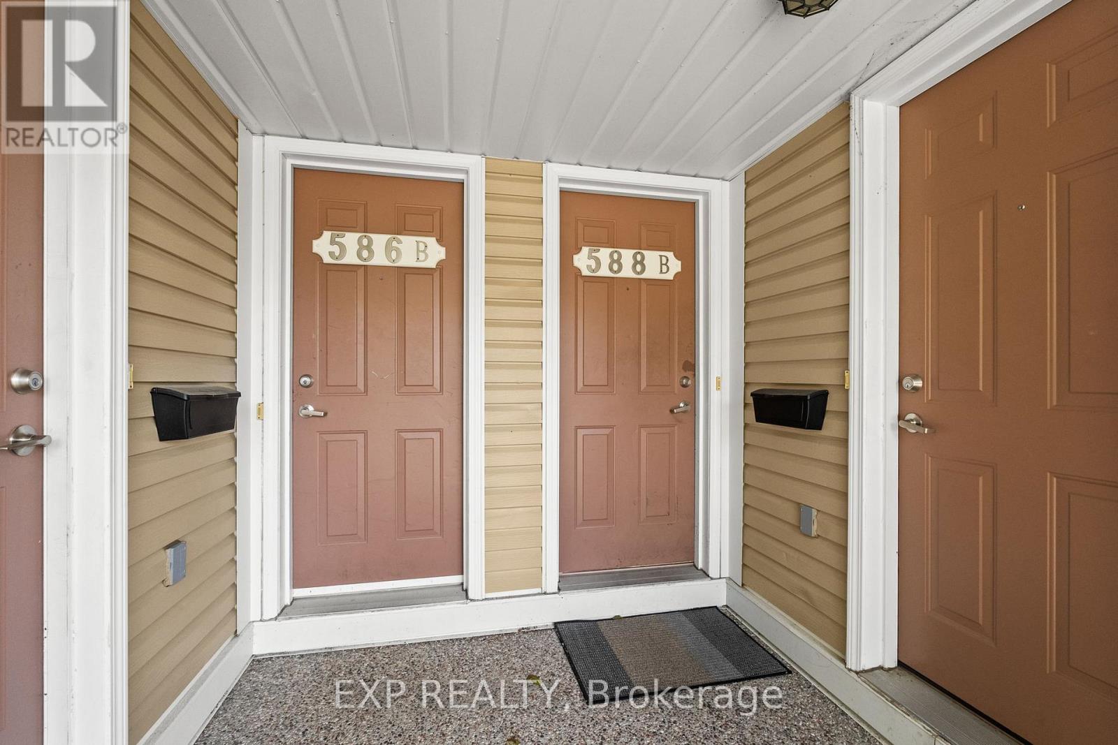 588-B Chapman Mills Drive, Ottawa, Ontario K2J 3V2 - Photo 4 - X12559698