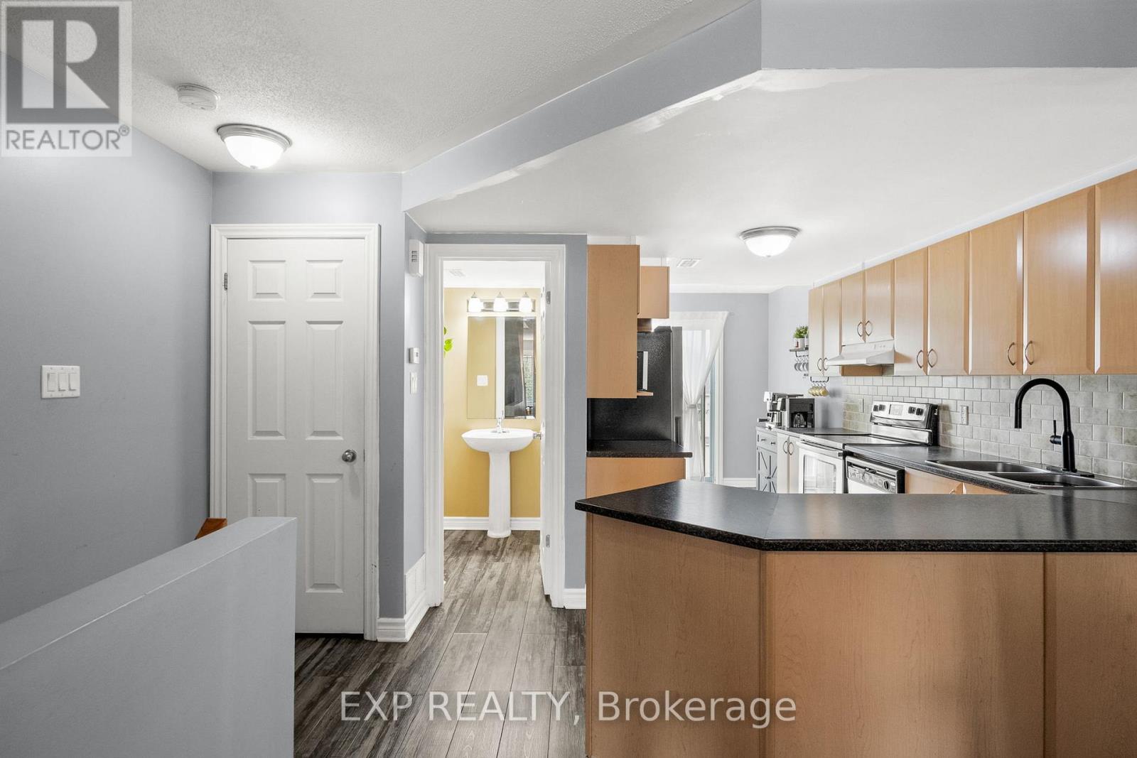 588-B Chapman Mills Drive, Ottawa, Ontario K2J 3V2 - Photo 6 - X12559698