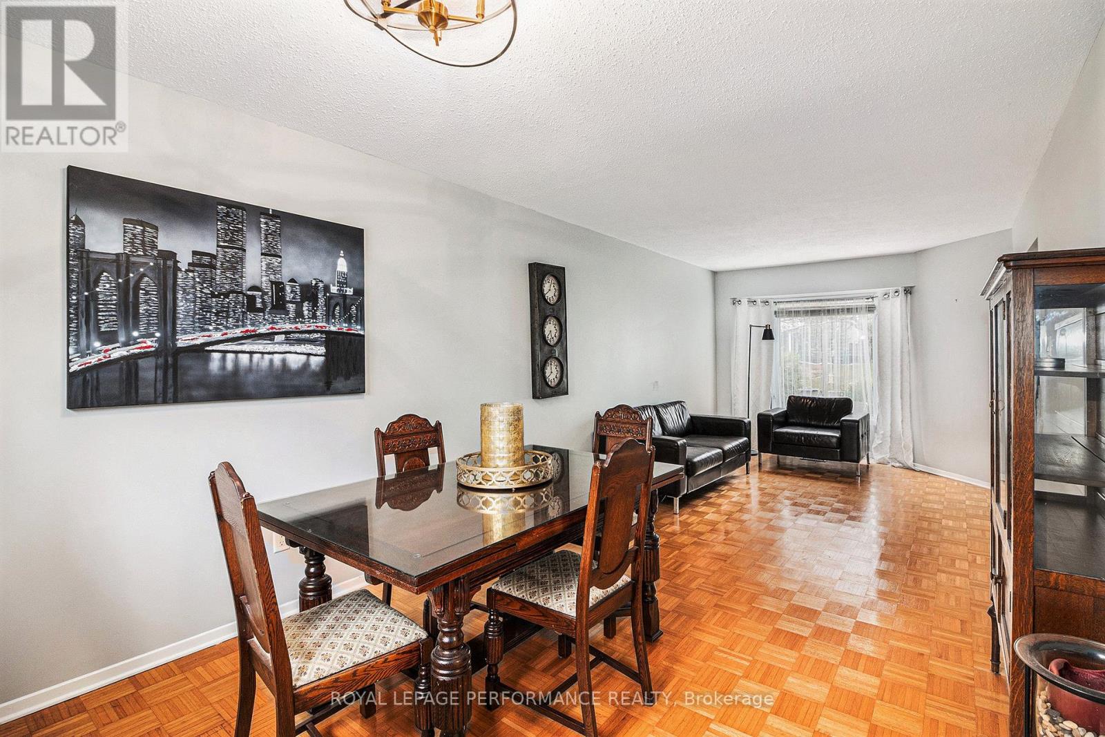 6349 St Louis Drive, Ottawa, Ontario  K1C 2X9 - Photo 11 - X12559720