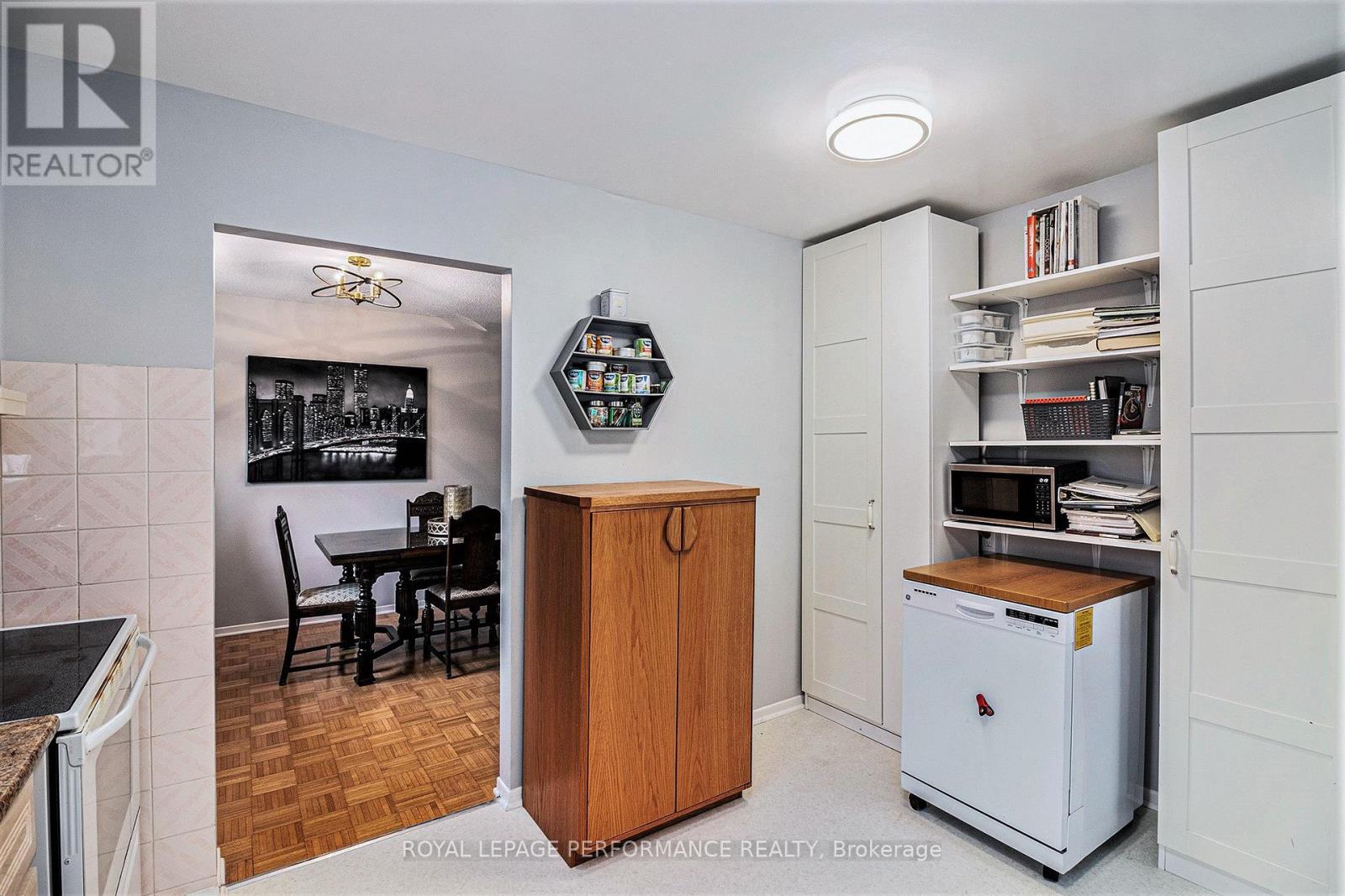 6349 St Louis Drive, Ottawa, Ontario  K1C 2X9 - Photo 16 - X12559720