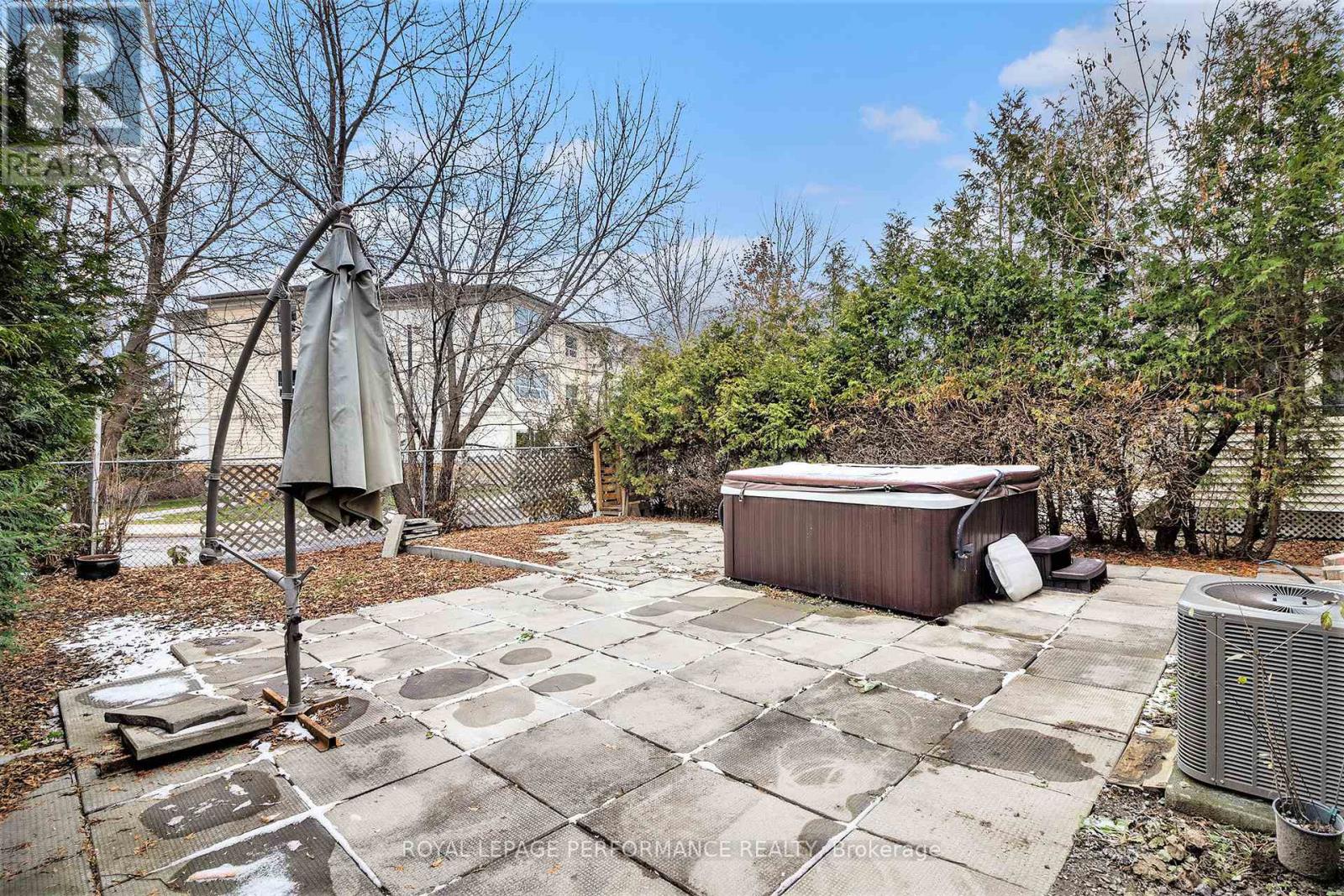 6349 St Louis Drive, Ottawa, Ontario  K1C 2X9 - Photo 31 - X12559720