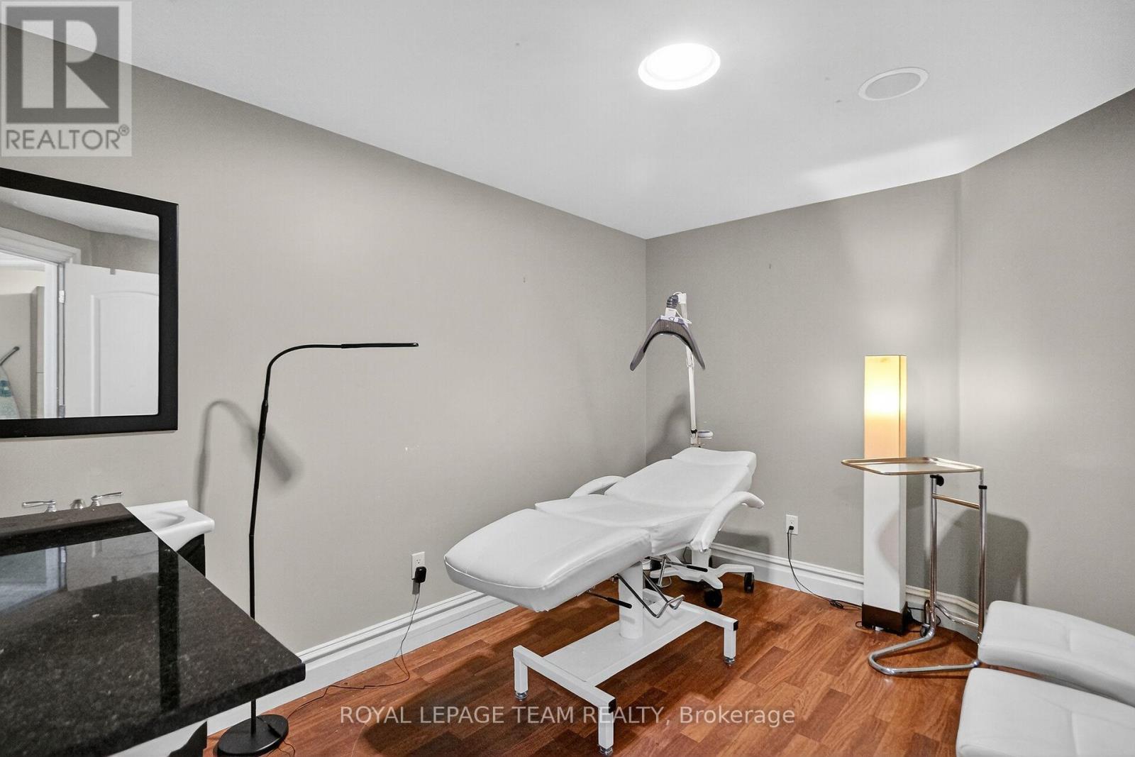 629 St Lawrence Street, Merrickville-Wolford, Ontario  K0G 1N0 - Photo 14 - X12559722