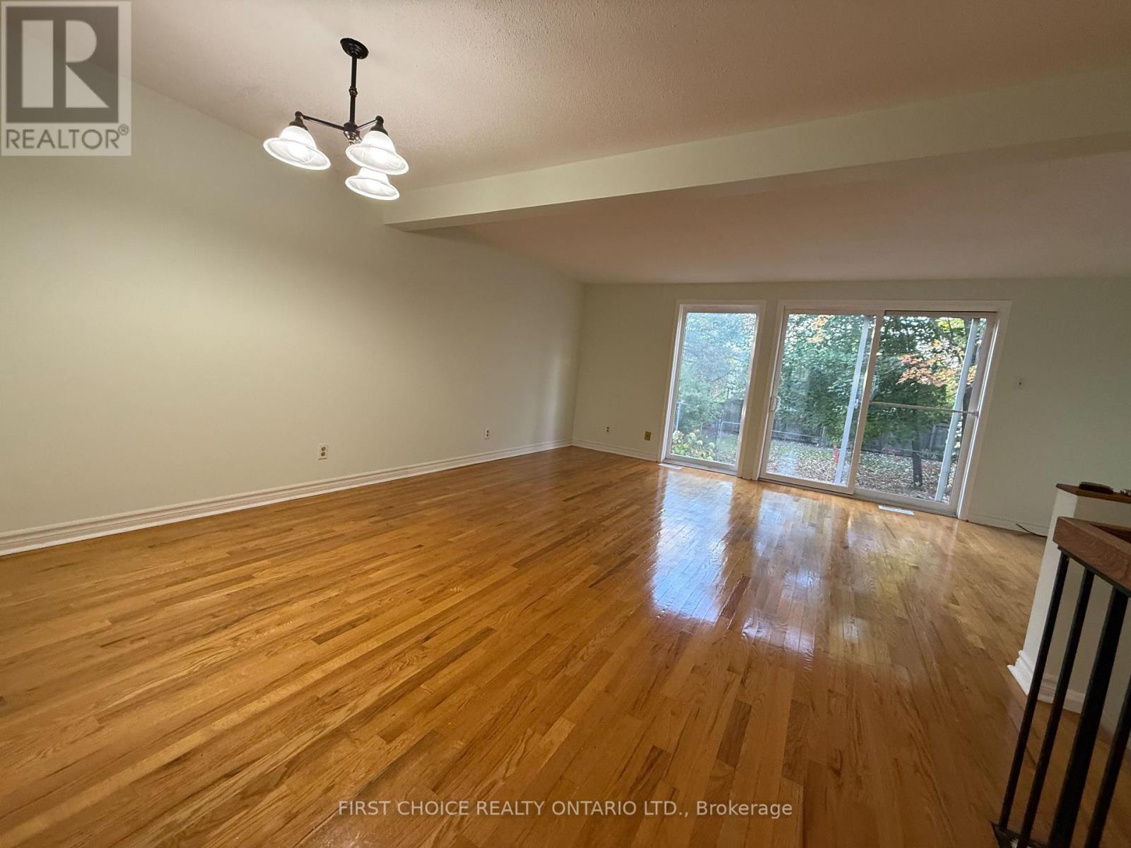 7913 Jeanne D'arc Boulevard, Ottawa, Ontario  K1C 2C7 - Photo 9 - X12559730