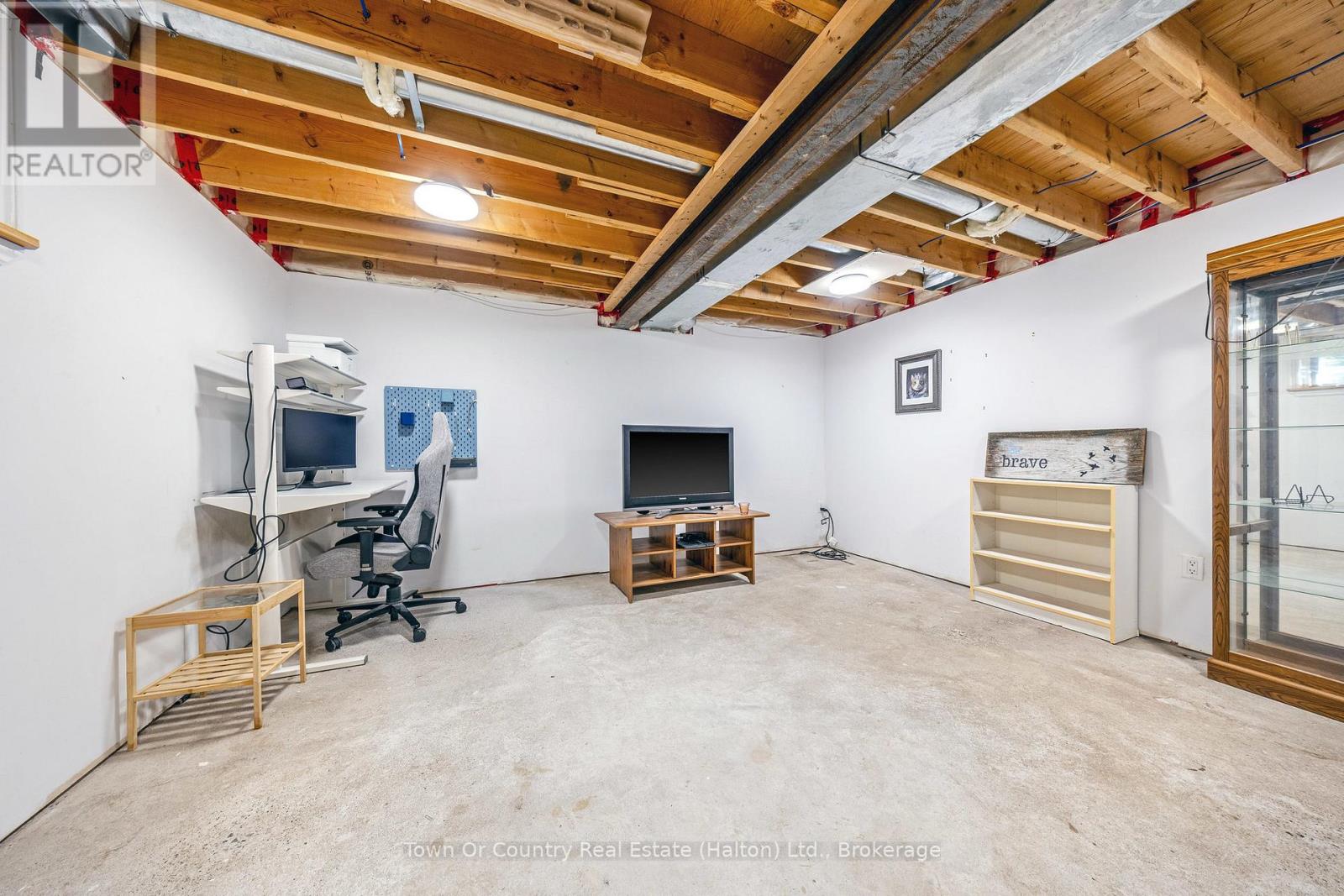 10 English Street, Brampton, Ontario L6X 1L4 - Photo 25 - W12559644