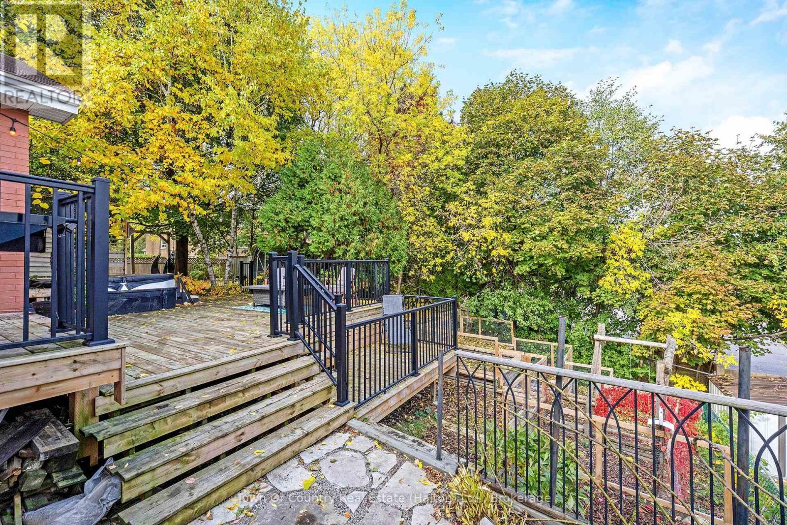 10 English Street, Brampton, Ontario L6X 1L4 - Photo 26 - W12559644