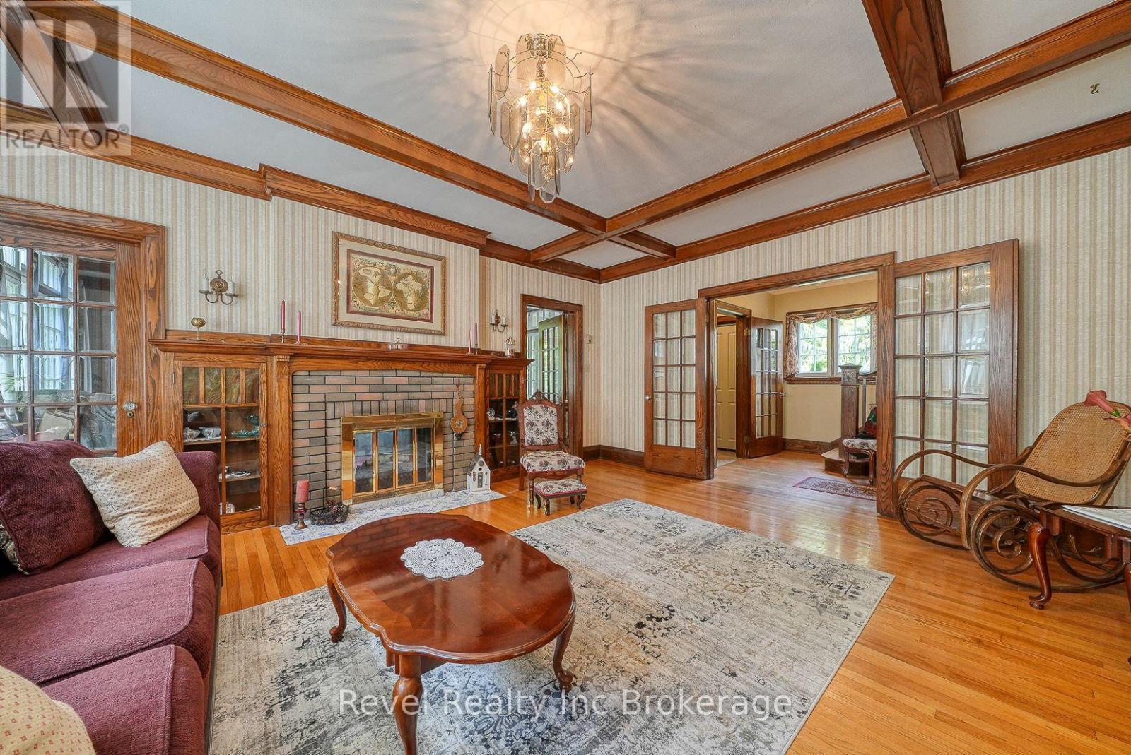 140 Vansittart Avenue, Woodstock, Ontario  N4S 6E6 - Photo 13 - X12559688