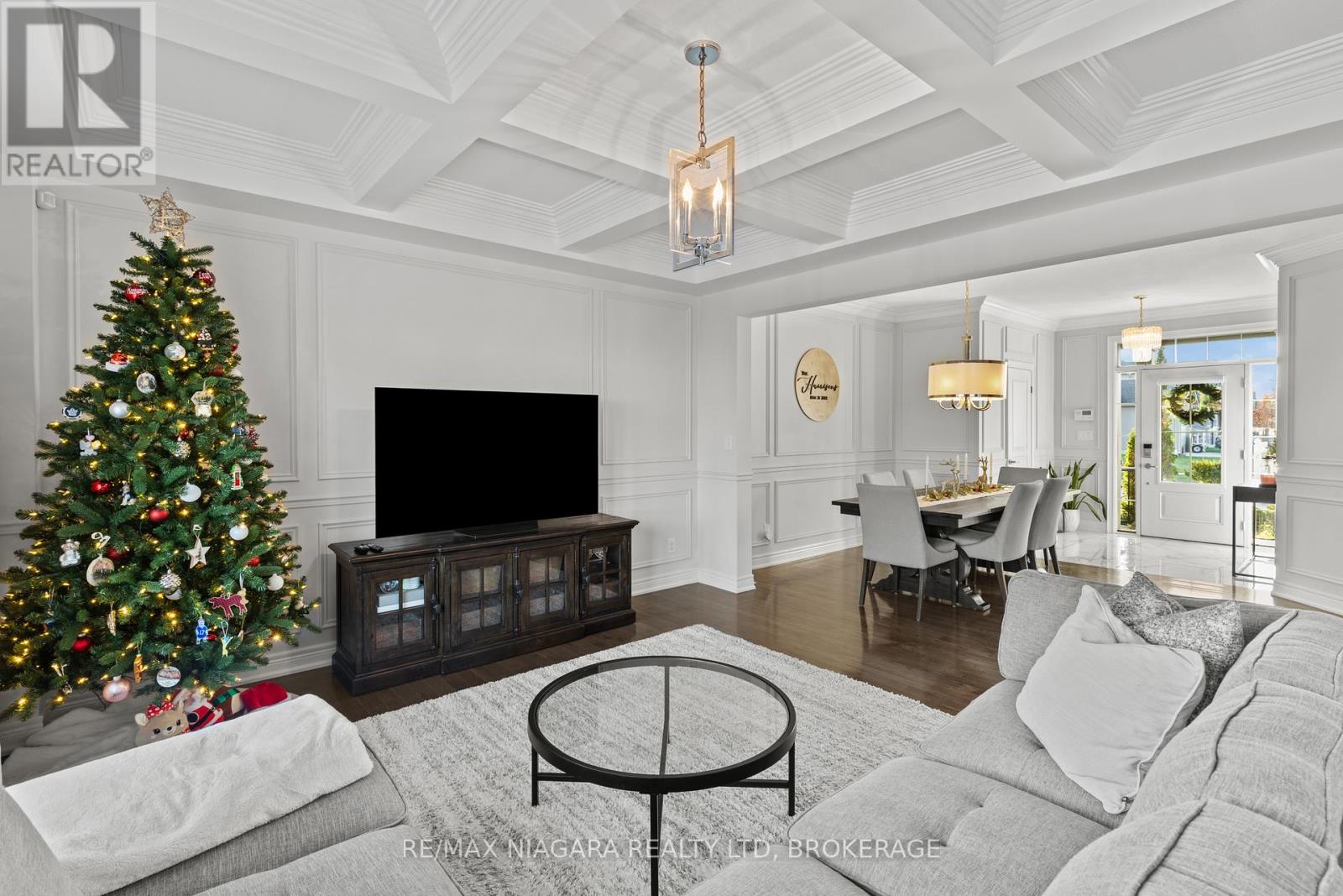 202 South Pelham Road, Welland, Ontario L3C 0E7 - Photo 7 - X12559784