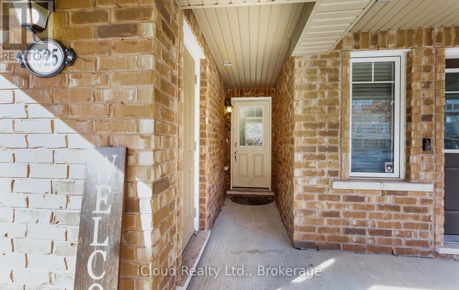 1525 Husband Place, Milton, Ontario  L9T 8X9 - Photo 3 - W12559572