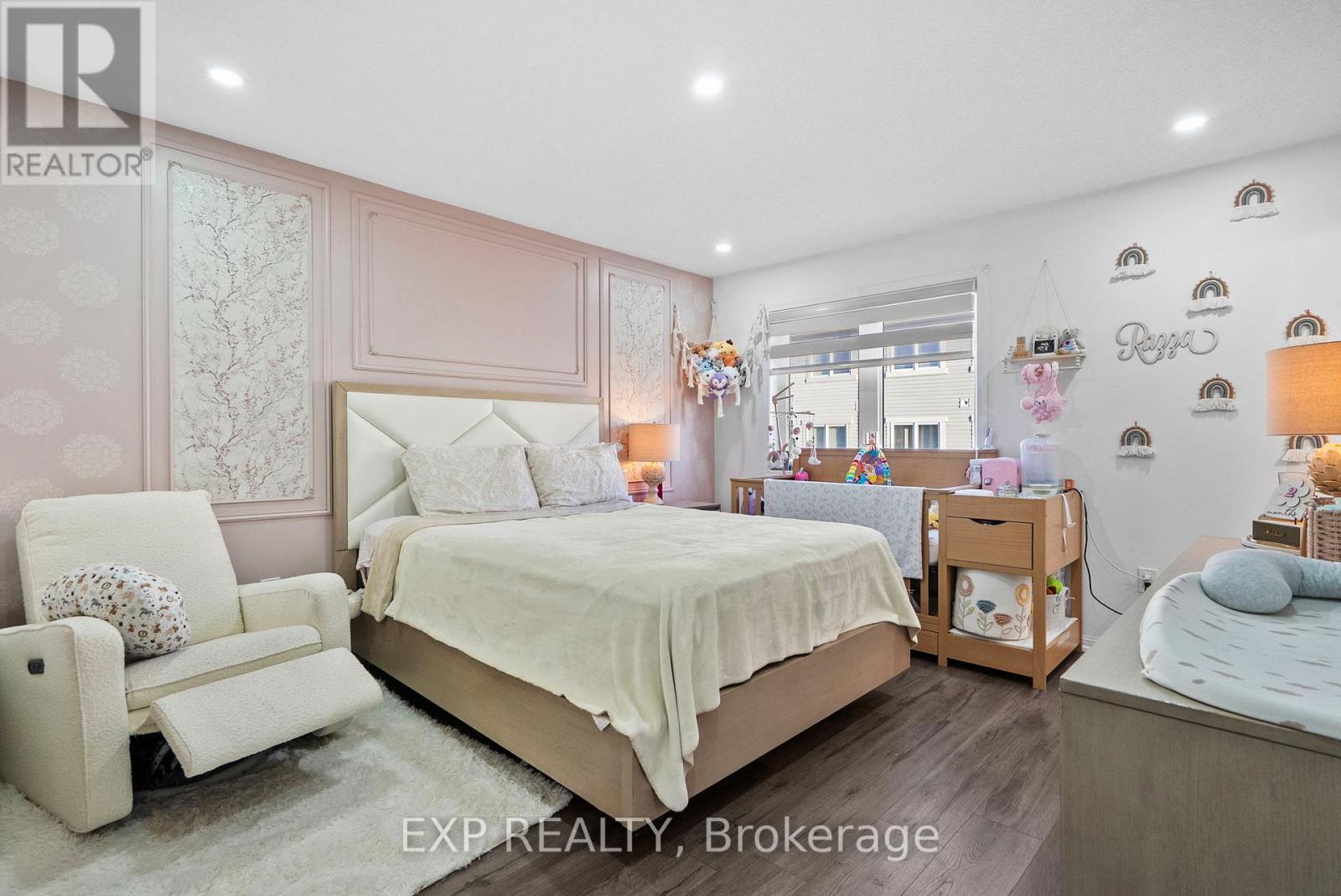 146 Vanhorne Close, Brampton, Ontario  L7A 0G2 - Photo 21 - W12559584