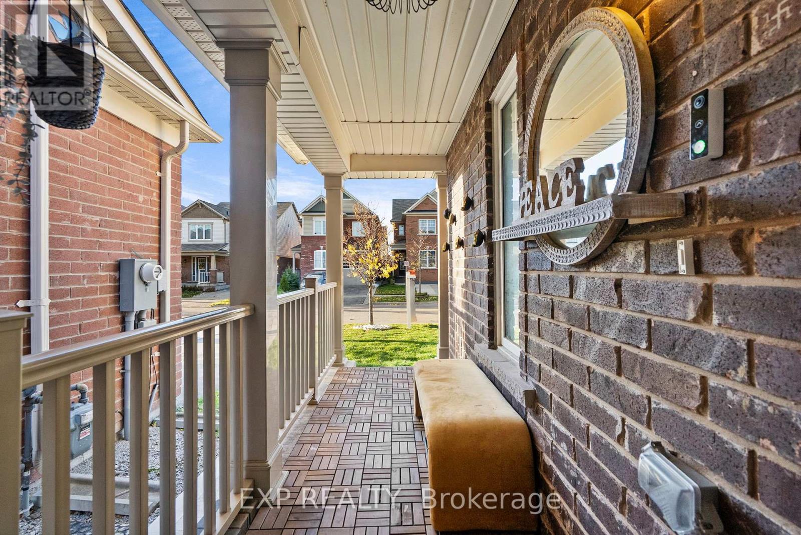 146 Vanhorne Close, Brampton, Ontario  L7A 0G2 - Photo 3 - W12559584