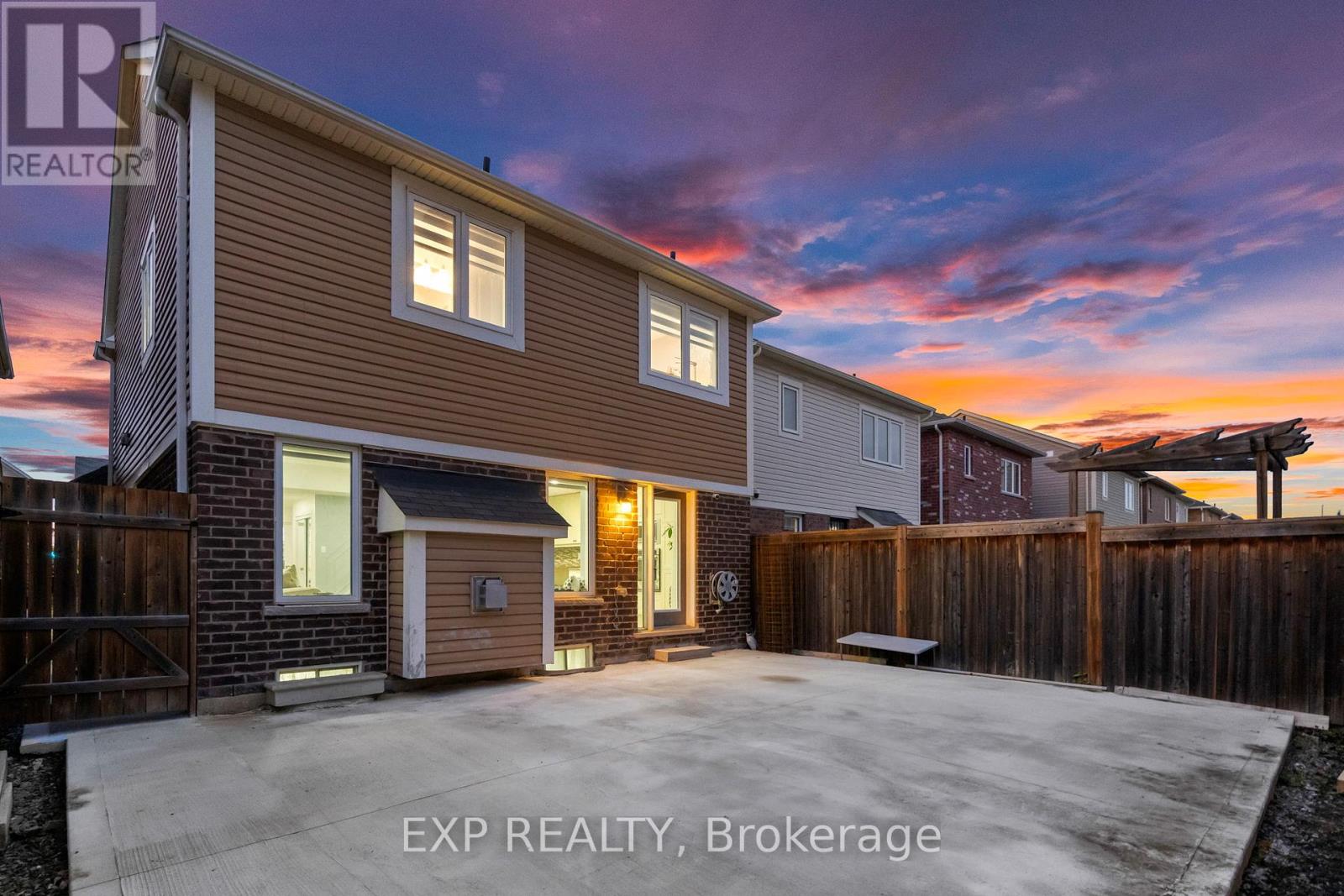 146 Vanhorne Close, Brampton, Ontario  L7A 0G2 - Photo 41 - W12559584