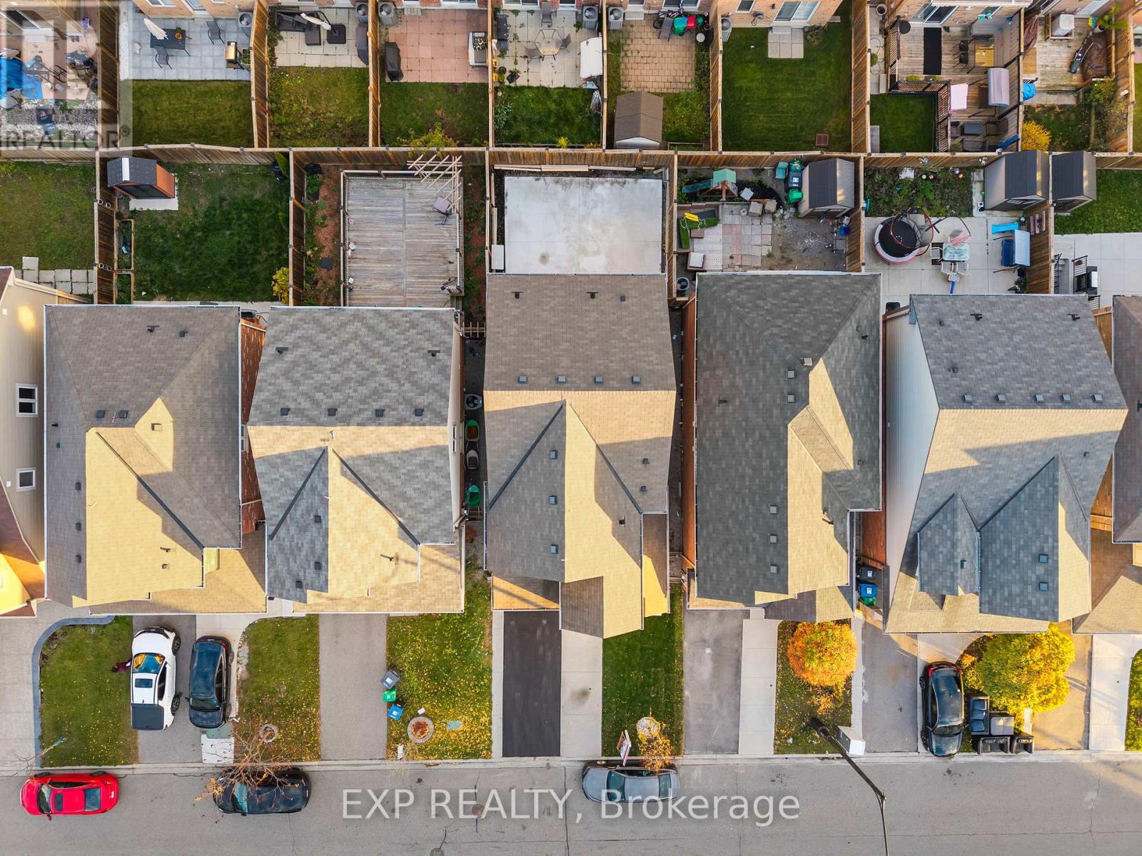 146 Vanhorne Close, Brampton, Ontario  L7A 0G2 - Photo 43 - W12559584