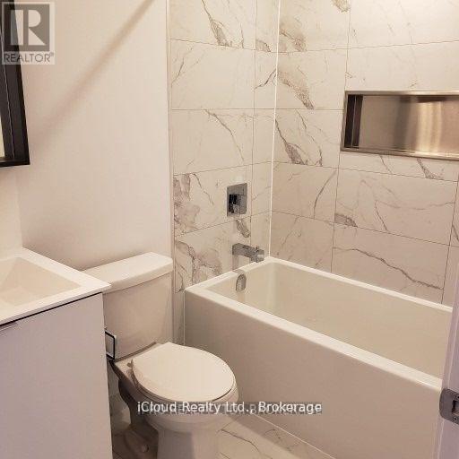 1510 - 4065 Confederation Parkway, Mississauga, Ontario  L5B 0L4 - Photo 5 - W12559586