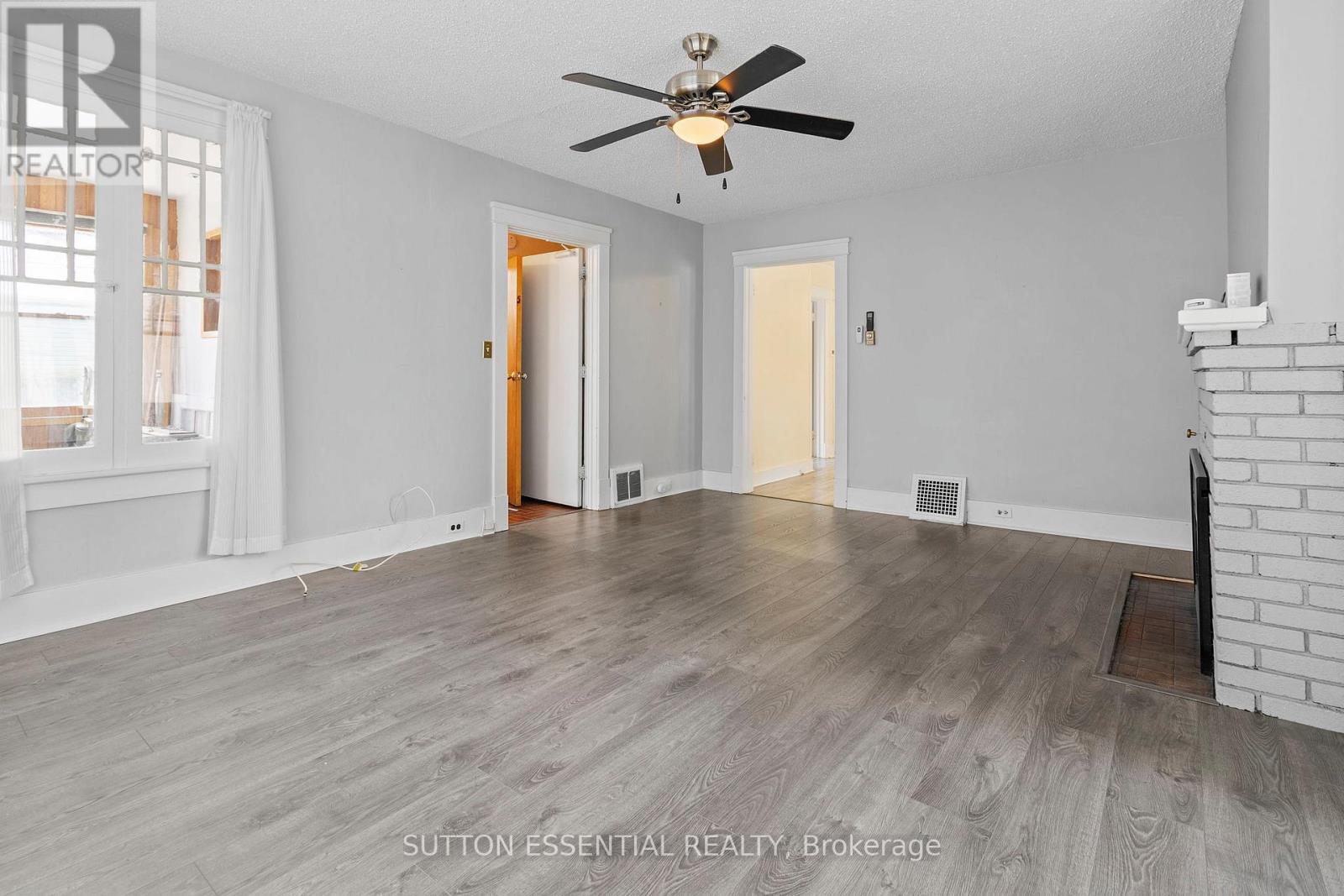 36 Ann Street, Brockville, Ontario  K6V 5L2 - Photo 13 - X12559632