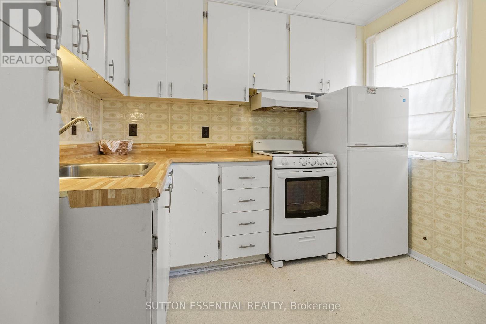 36 Ann Street, Brockville, Ontario  K6V 5L2 - Photo 15 - X12559632