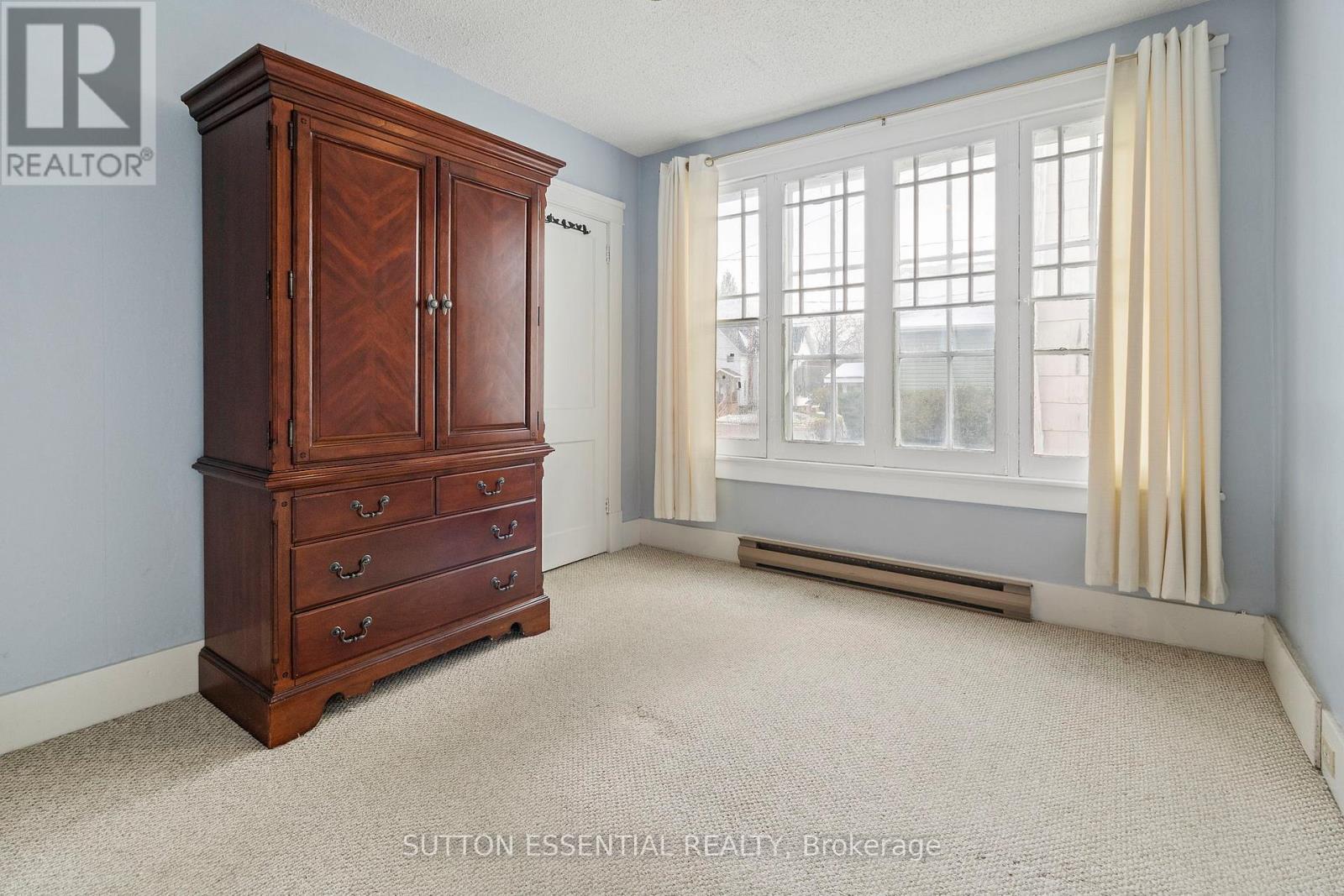 36 Ann Street, Brockville, Ontario  K6V 5L2 - Photo 17 - X12559632