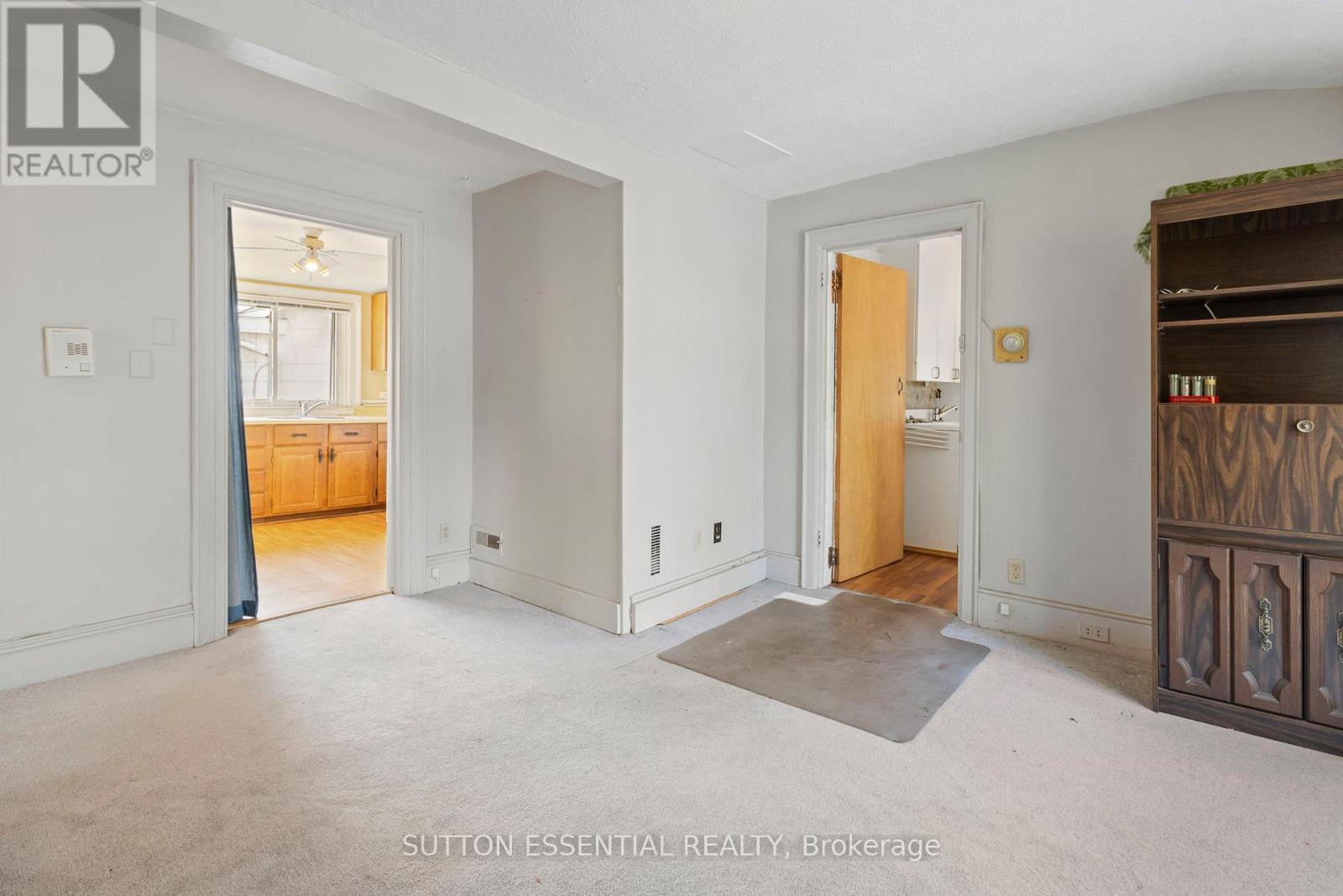 36 Ann Street, Brockville, Ontario  K6V 5L2 - Photo 37 - X12559632