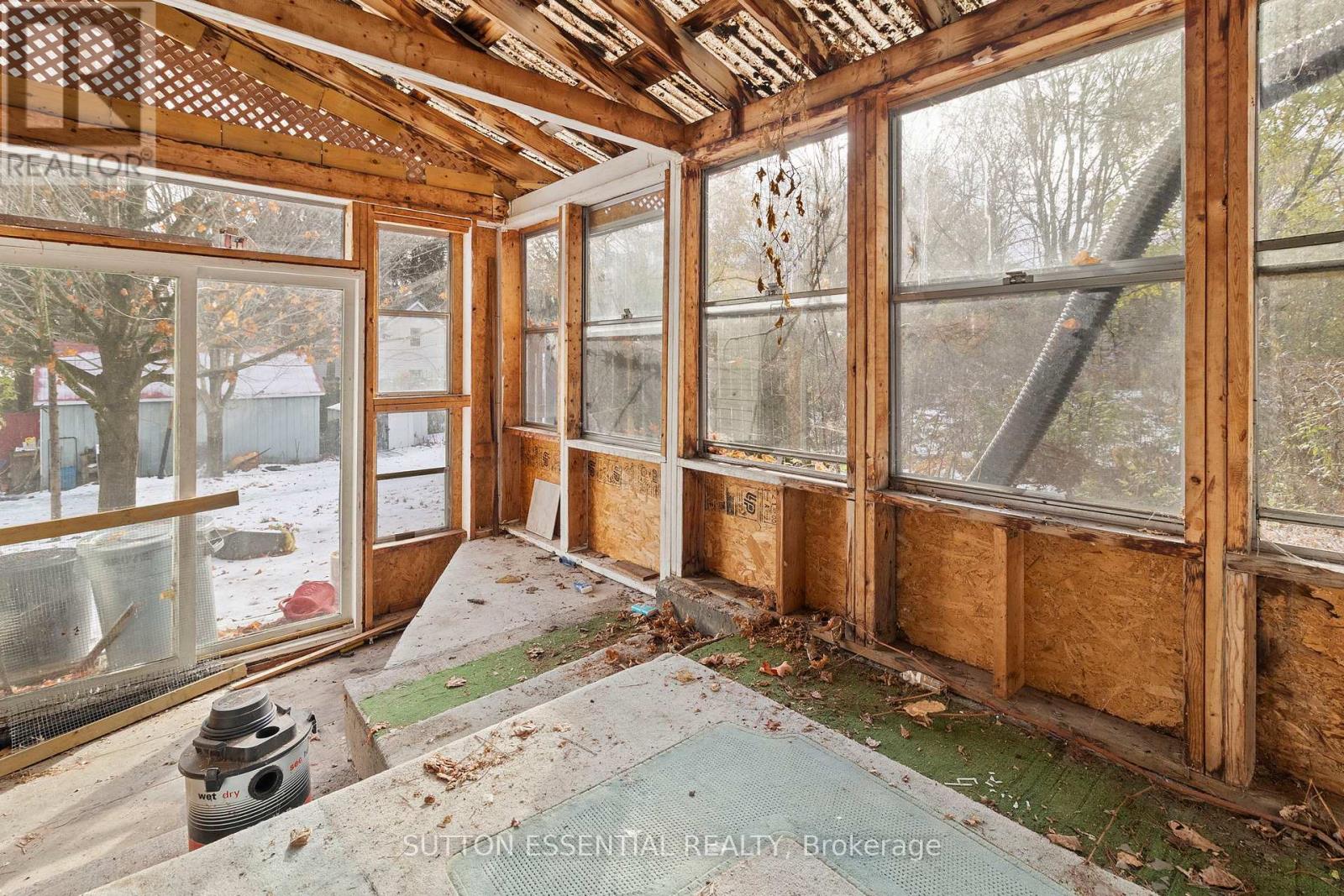 36 Ann Street, Brockville, Ontario  K6V 5L2 - Photo 45 - X12559632