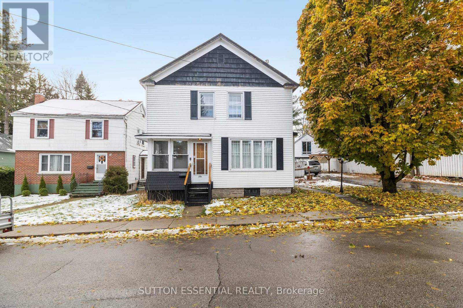 36 Ann Street, Brockville, Ontario  K6V 5L2 - Photo 6 - X12559632