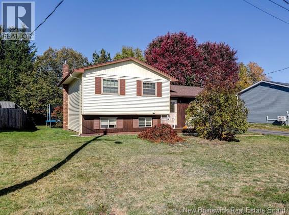 263 Magnolia Avenue, Sussex, New Brunswick  E4E 2A1 - Photo 2 - NB130207