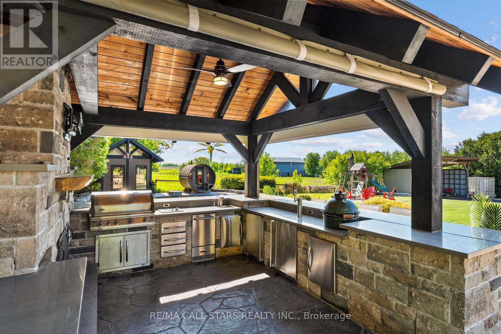 21002 Leslie Street, East Gwillimbury, Ontario  L0G 1R0 - Photo 5 - N12559070