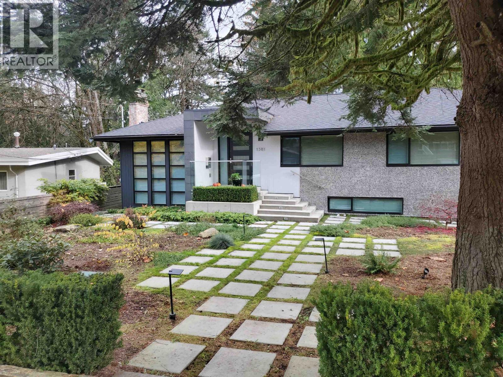 1381 CHINE CRESCENT, coquitlam, British Columbia