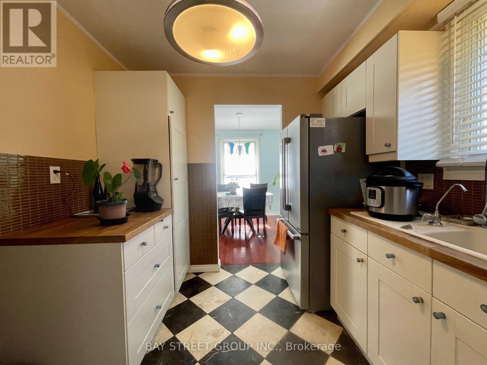 8159 Niven Street, Niagara Falls, Ontario  L2H 2B9 - Photo 10 - X12559542