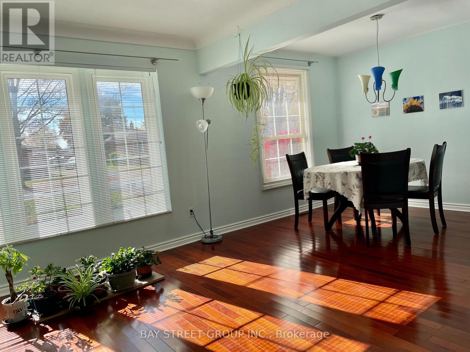 8159 Niven Street, Niagara Falls, Ontario  L2H 2B9 - Photo 7 - X12559542