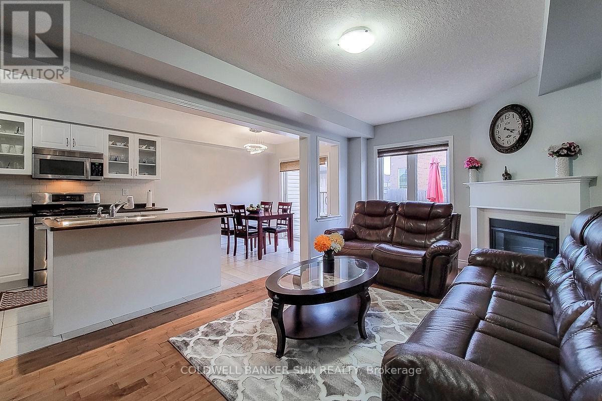 62 Lynch Crescent, Hamilton, Ontario  L0R 1C0 - Photo 12 - X12559630