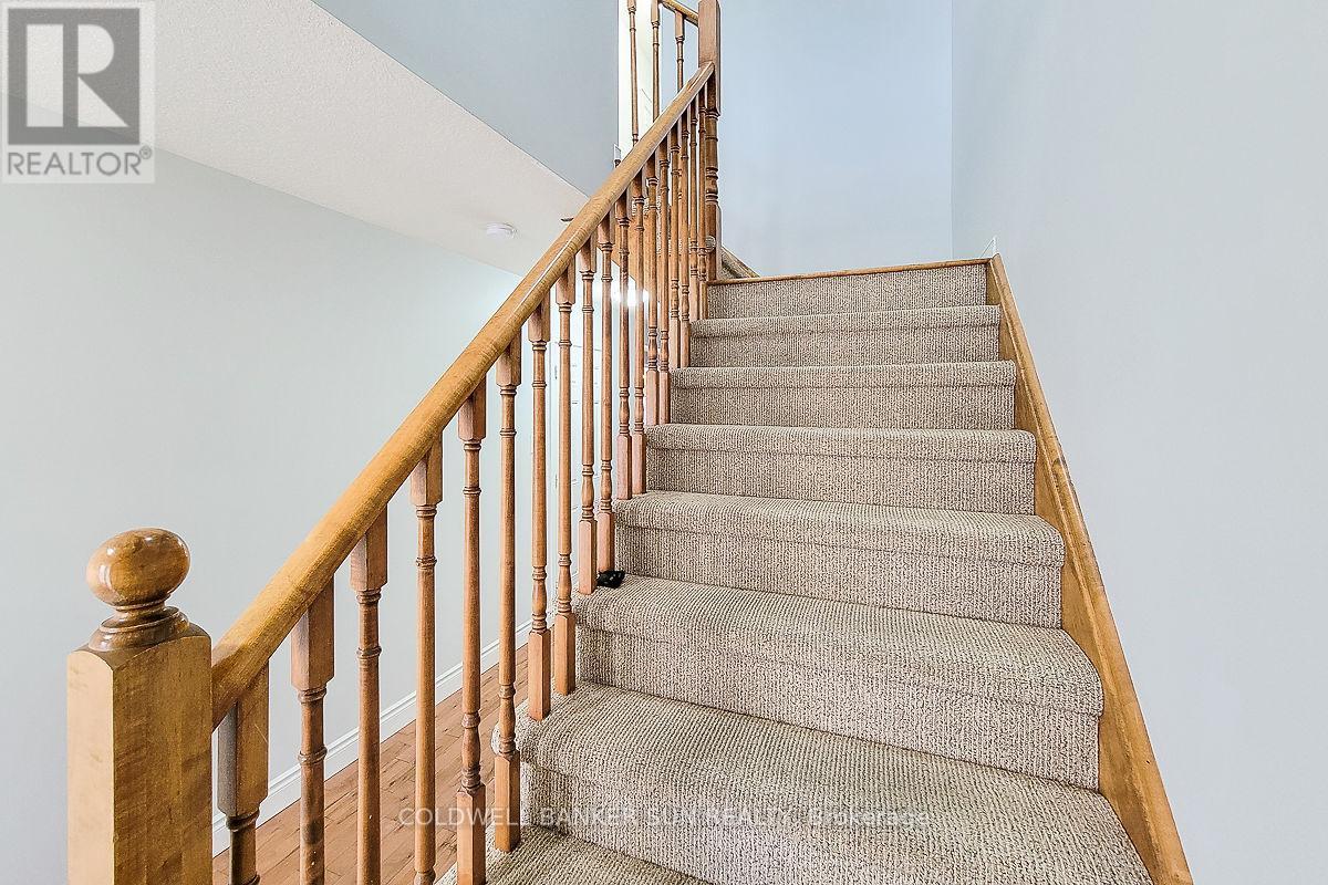 62 Lynch Crescent, Hamilton, Ontario  L0R 1C0 - Photo 21 - X12559630