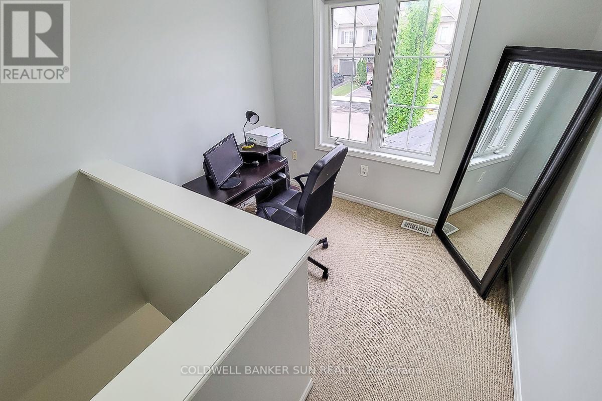 62 Lynch Crescent, Hamilton, Ontario  L0R 1C0 - Photo 26 - X12559630