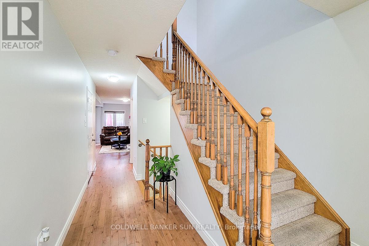 62 Lynch Crescent, Hamilton, Ontario  L0R 1C0 - Photo 7 - X12559630