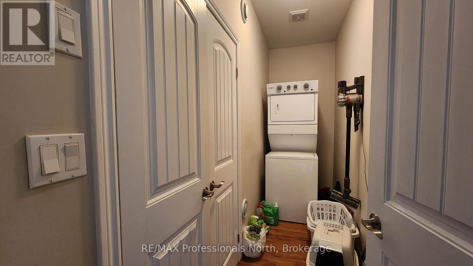 19 Duncan Street E, Huntsville, Ontario  P1H 1P6 - Photo 8 - X12542208