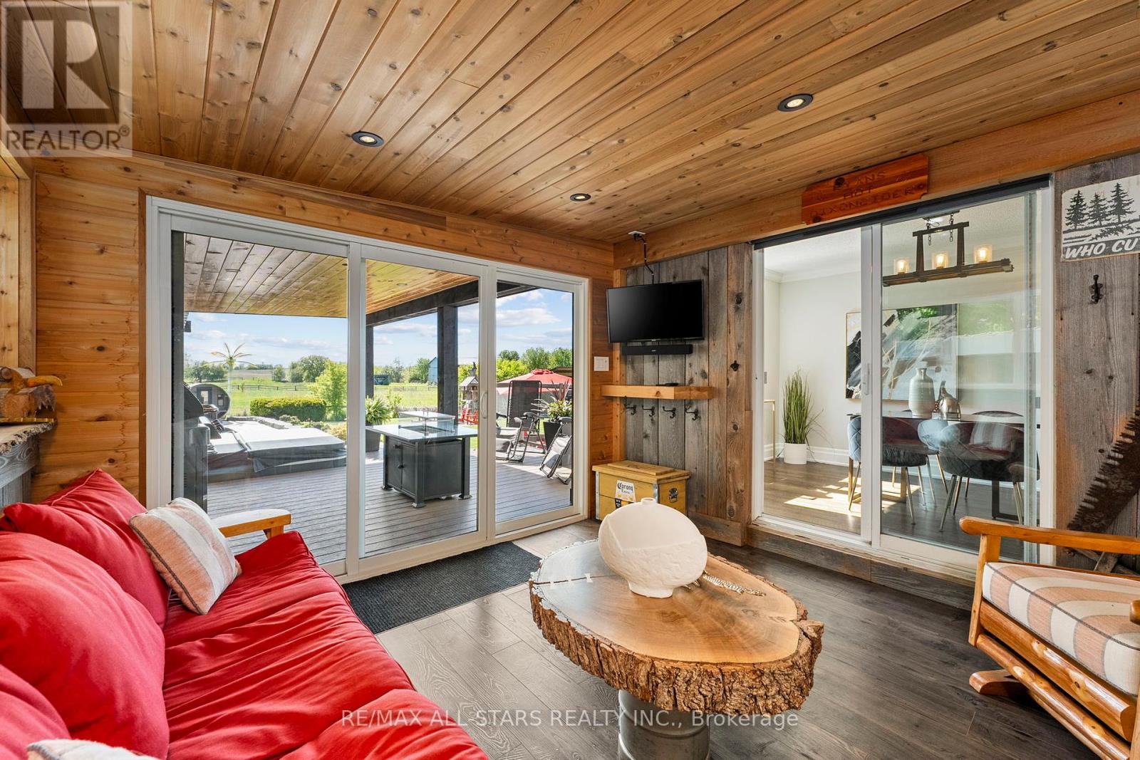 21002 Leslie Street, East Gwillimbury, Ontario  L0G 1R0 - Photo 17 - N12559070