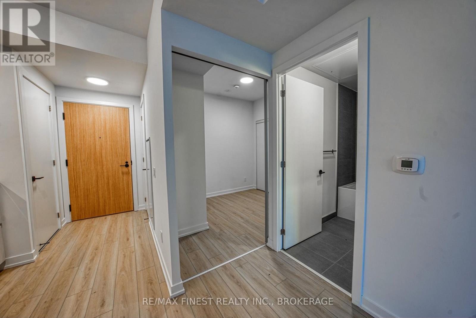 204 - 35 Parliament Street, Toronto, Ontario M5A 2Y2 - Photo 16 - C12538986