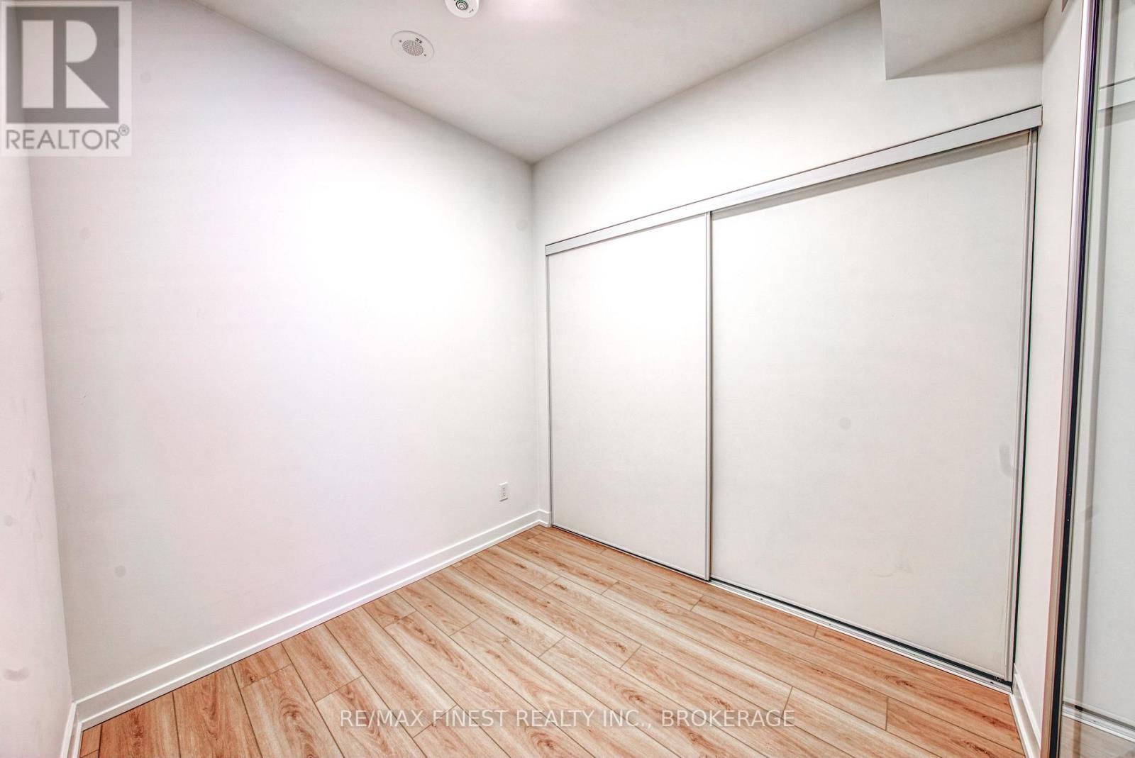 204 - 35 Parliament Street, Toronto, Ontario M5A 2Y2 - Photo 14 - C12538986