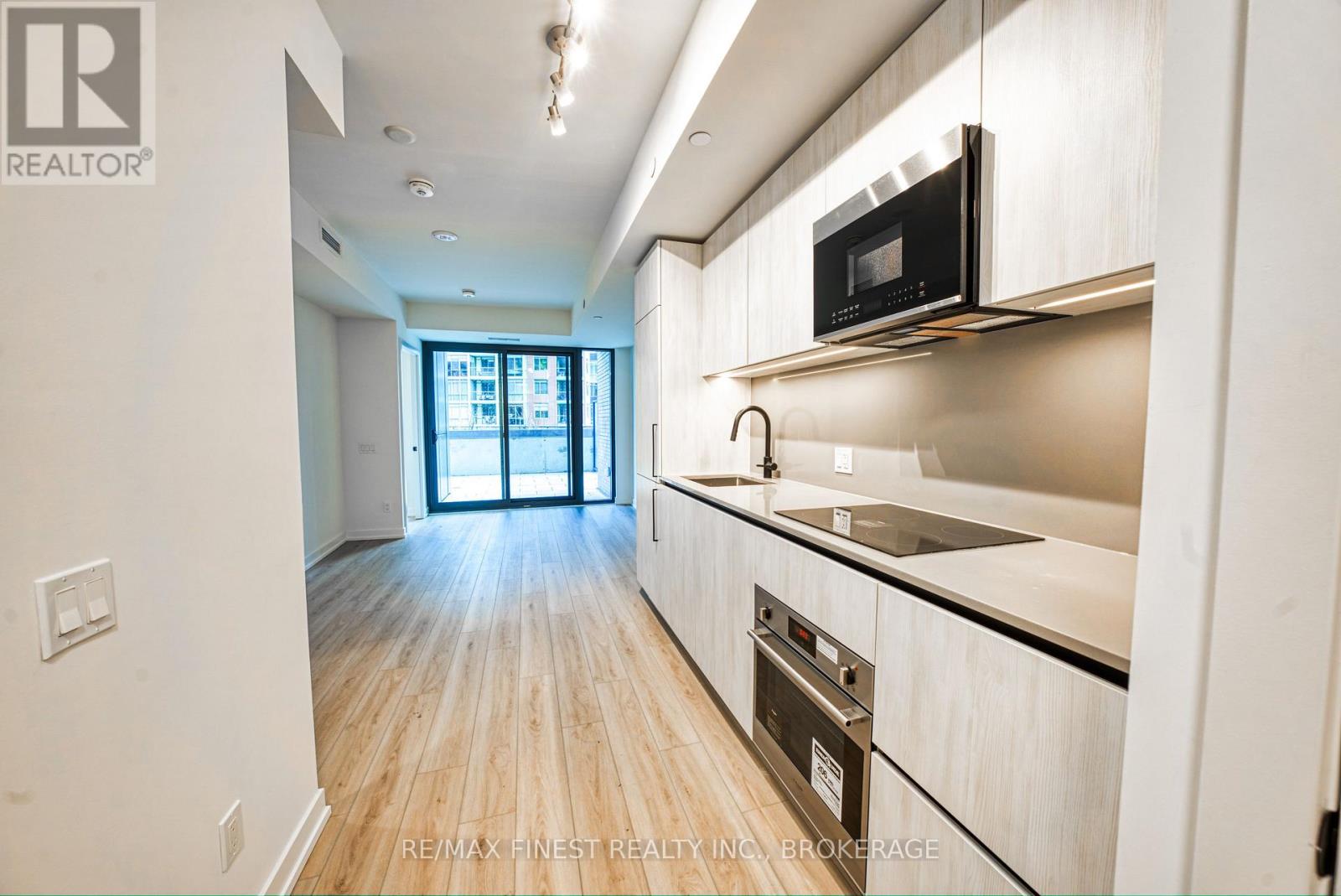 204 - 35 Parliament Street, Toronto, Ontario M5A 2Y2 - Photo 7 - C12538986