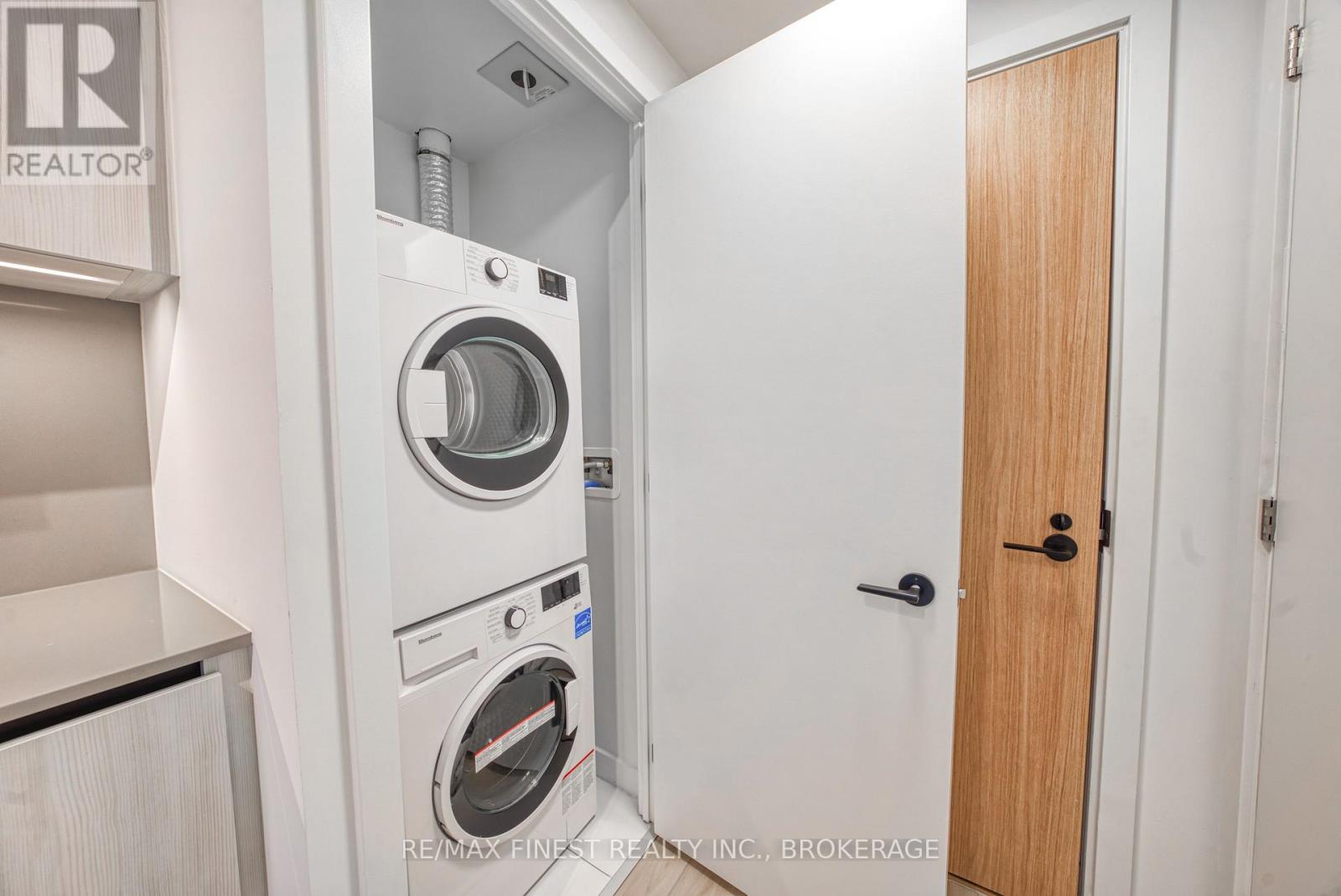 204 - 35 Parliament Street, Toronto, Ontario M5A 2Y2 - Photo 9 - C12538986