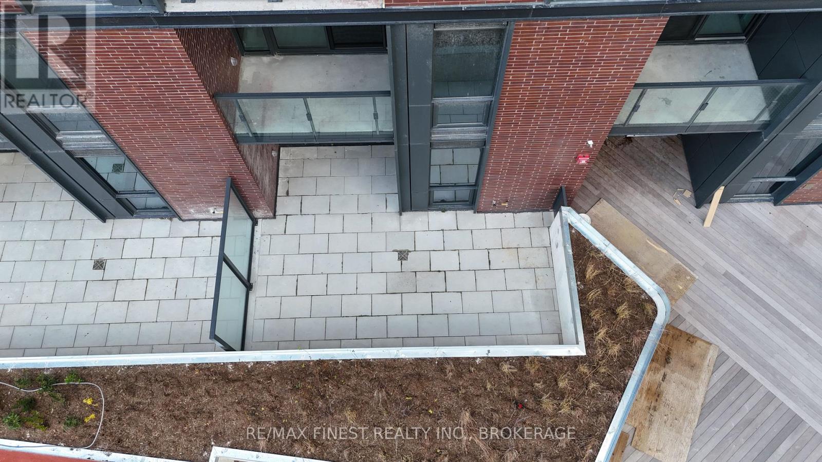 204 - 35 Parliament Street, Toronto, Ontario M5A 2Y2 - Photo 3 - C12538986