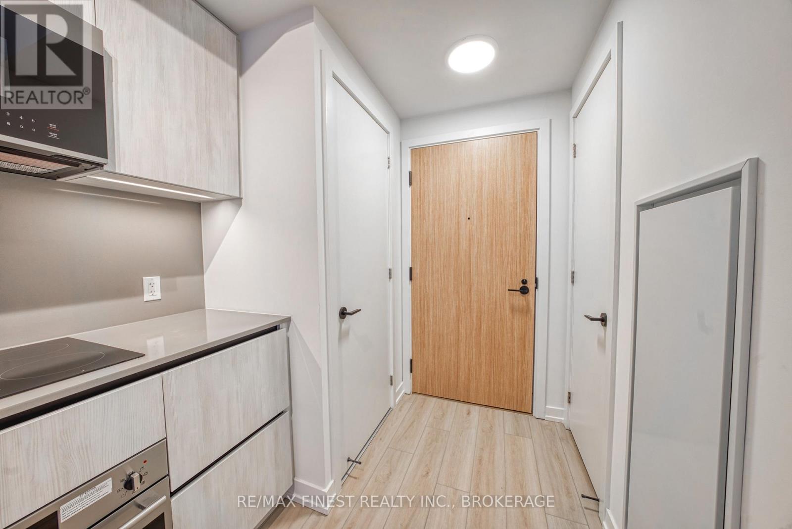 204 - 35 Parliament Street, Toronto, Ontario M5A 2Y2 - Photo 8 - C12538986