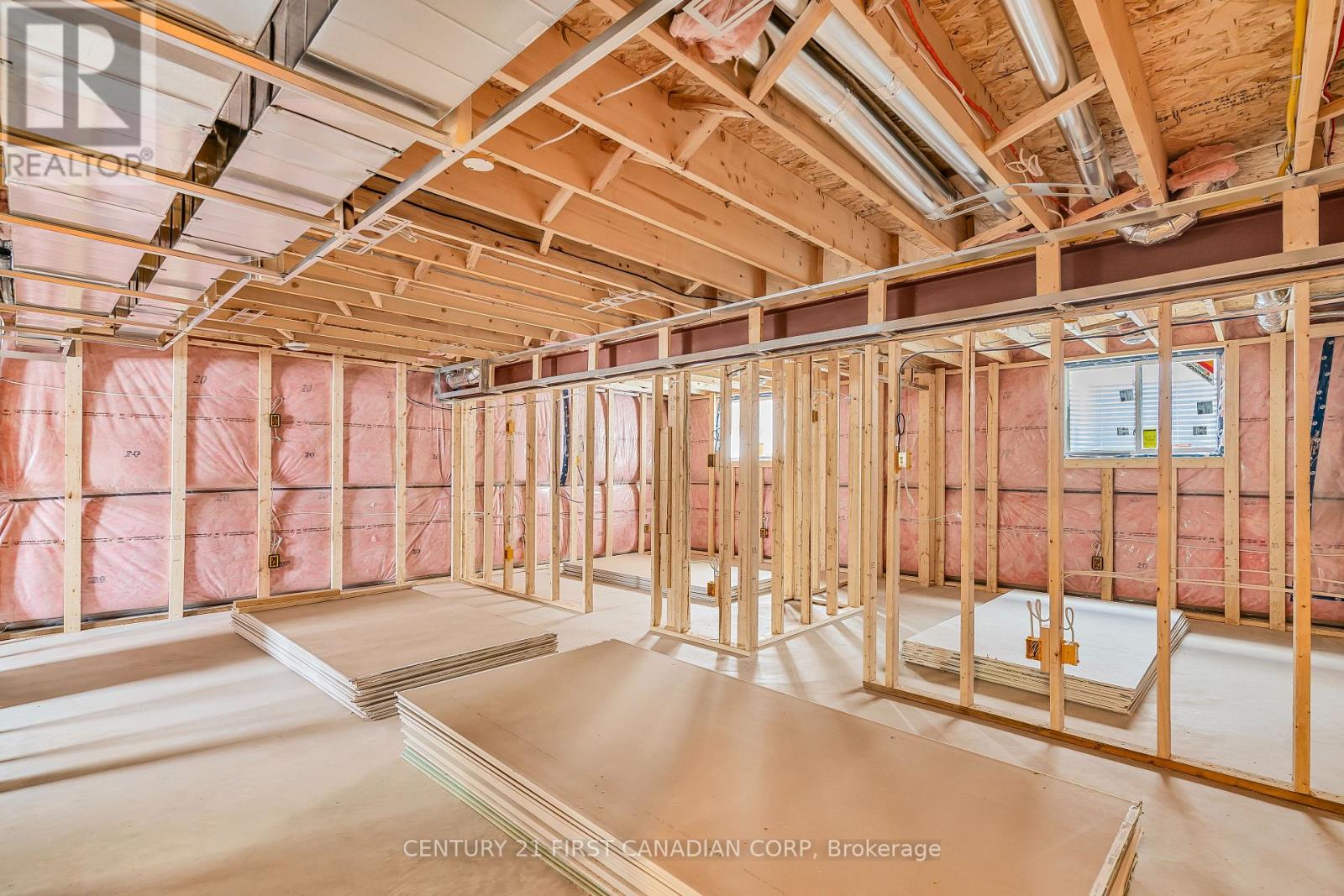 16 - 430 Head Street, Strathroy-Caradoc, Ontario  N7G 2K2 - Photo 36 - X12356481