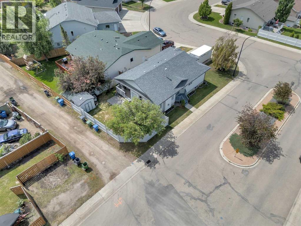 148 Ammeter Close, Red Deer, Alberta  T4R 2Y4 - Photo 37 - A2266759