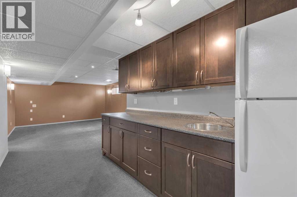 148 Ammeter Close, Red Deer, Alberta  T4R 2Y4 - Photo 30 - A2266759