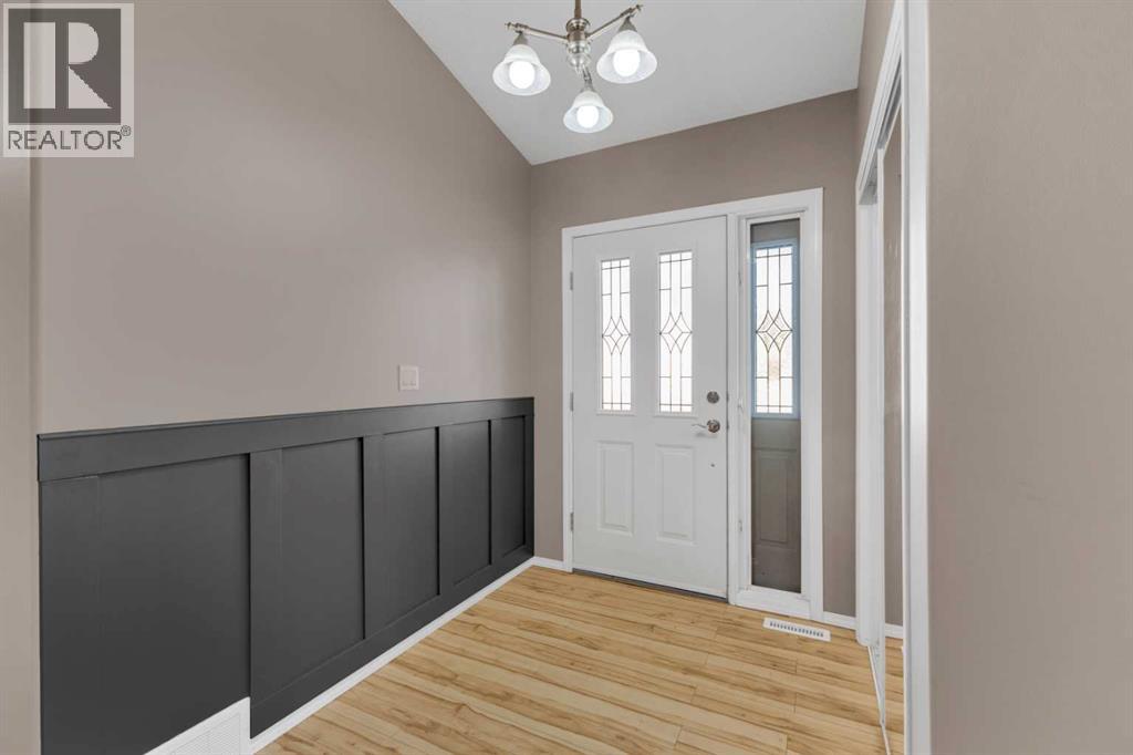 148 Ammeter Close, Red Deer, Alberta  T4R 2Y4 - Photo 13 - A2266759