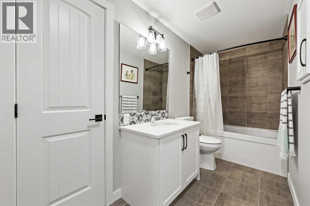 34 Coach Ridge Point Sw, Calgary, Alberta  T3H 2A7 - Photo 42 - A2259480
