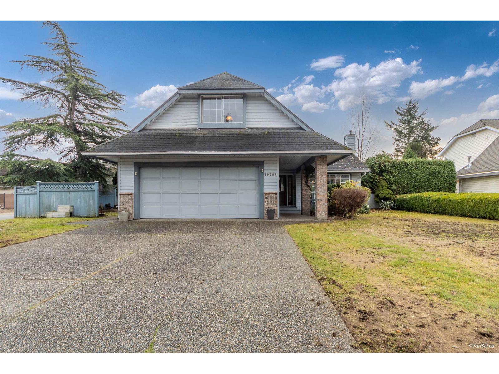 19798 34a Avenue, Langley, British Columbia  V3A 7W6 - Photo 2 - R3067910